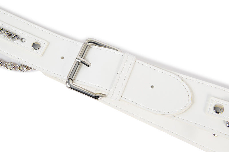 13DE MARZO Hook Buckle Belt Bag White