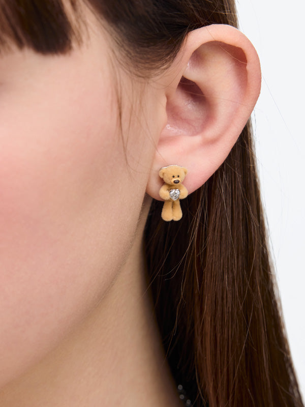 13DE MARZO Mini Bear Hug Heart Ear Stud - 13DE MARZO