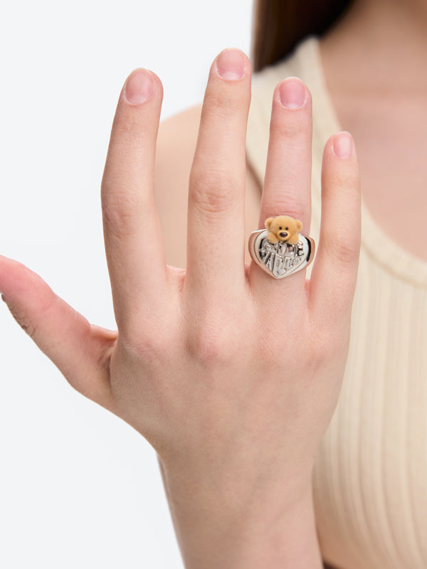 13DE MARZO Bear Heart Pearl Ring - 13DE MARZO