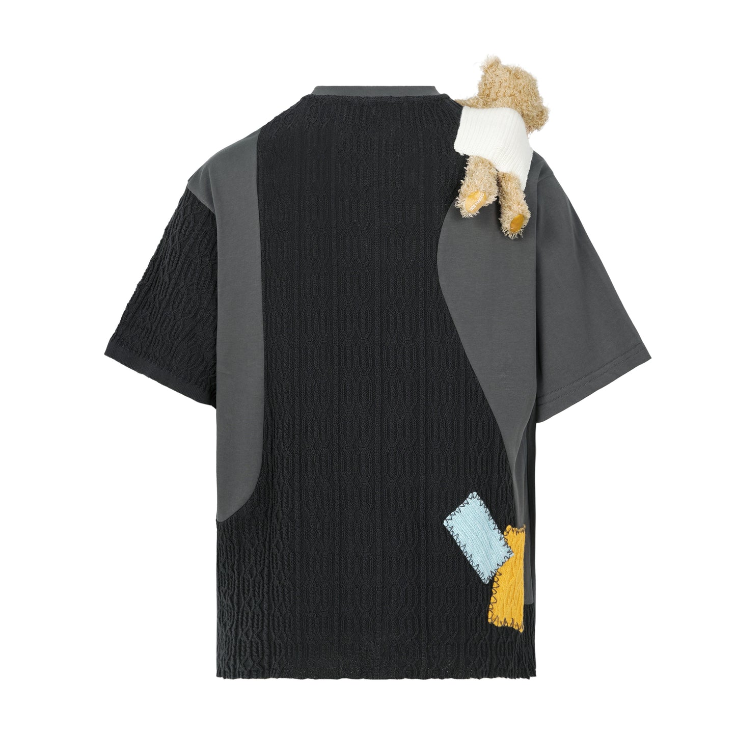 13DE MARZO Shoulder Bear Knit Patch T-shirt - 13DE MARZO