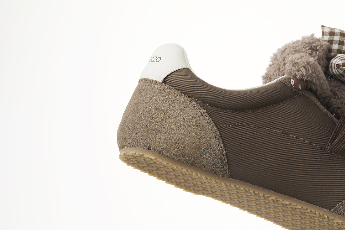 13DE MARZO Bear Plush Sneakers Brown - 13DE MARZO