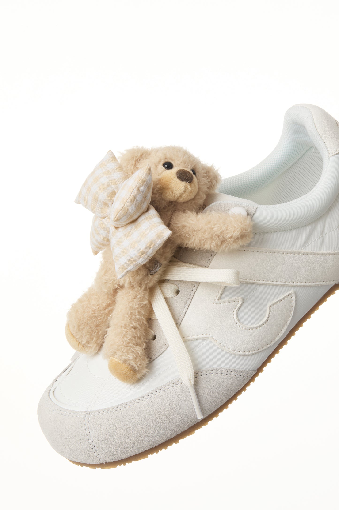 13DE MARZO Bear Plush Sneakers Beige - 13DE MARZO