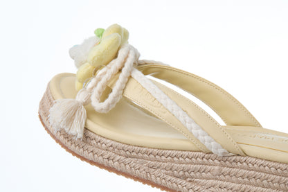 13DE MARZO Floral Bear Flip Flops - 13DE MARZO