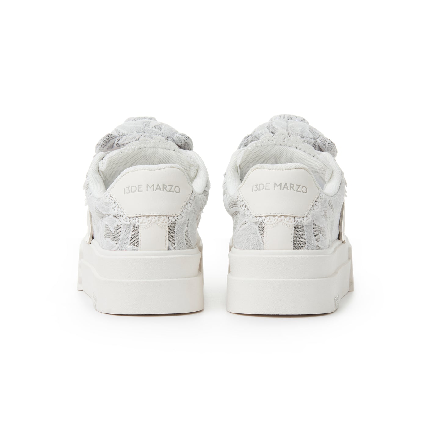 13DE MARZO Bear Lacy Badge Sneaker