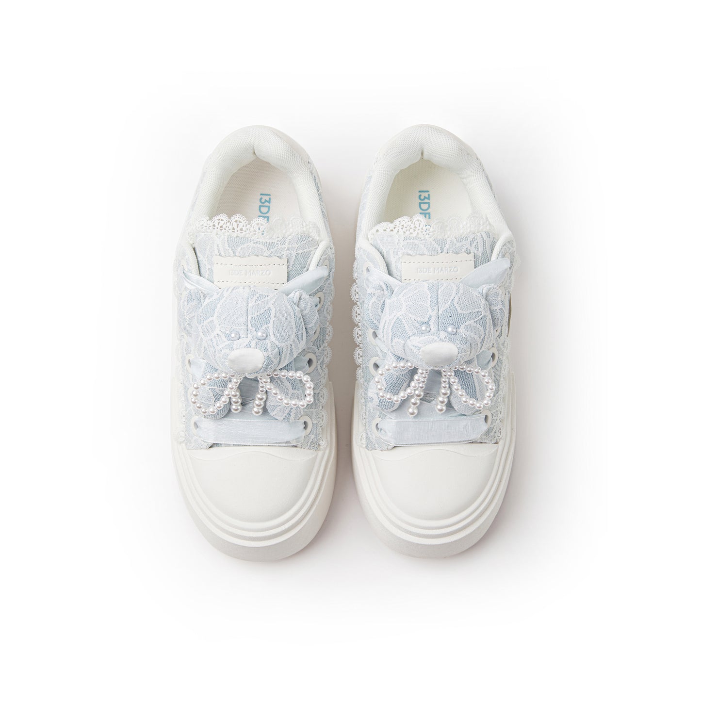 13DE MARZO Bear Lacy Badge Sneaker