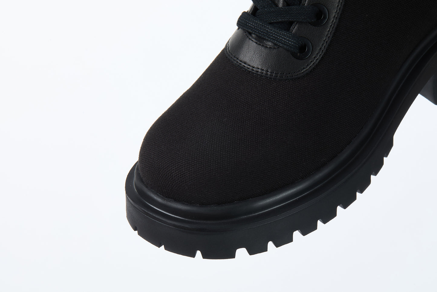 13DE MARZO Bear Cargo Boots Black