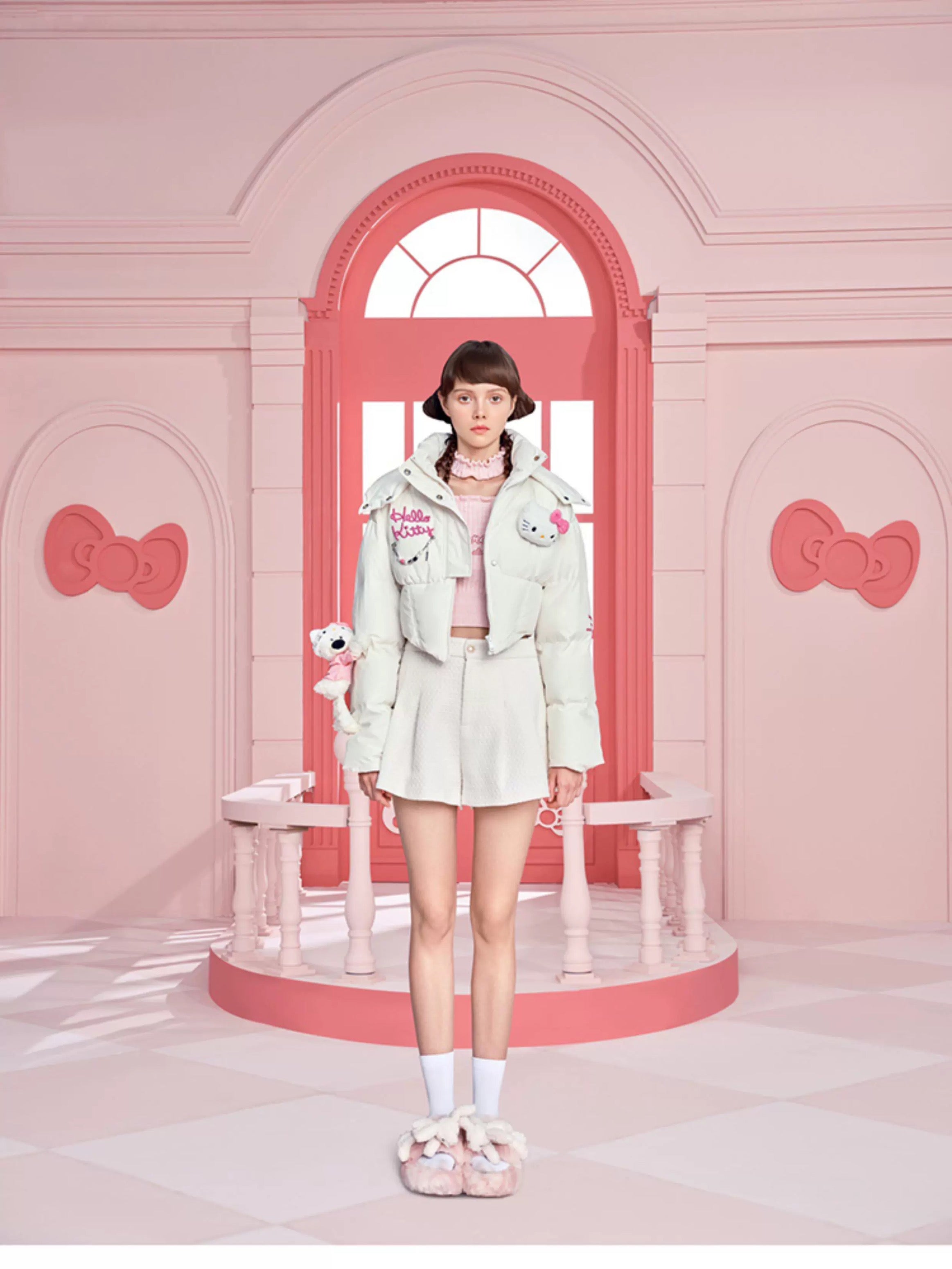 Hello (￣-￣)ゞ③ 13DE MARZO Hello Kitty Bear Short Down Jacket