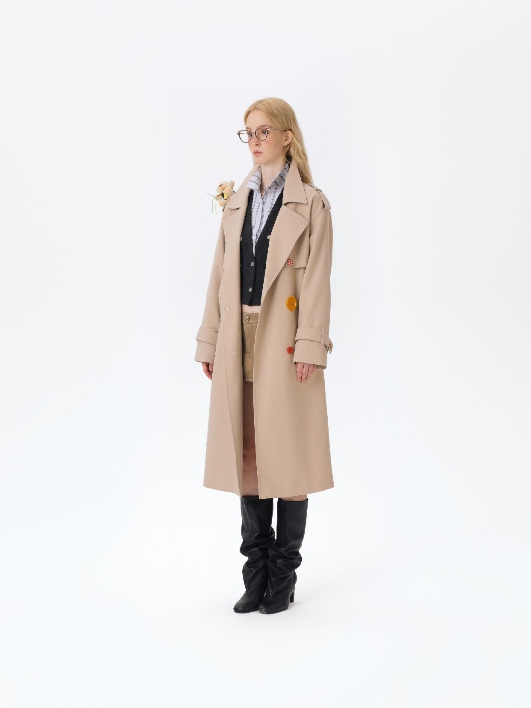 13DE MARZO Tailor Bear Ruler Trench Coat Khaki - 13DE MARZO