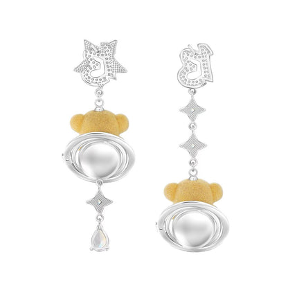 13DE MARZO Bear Planet  Zircon Ear Stud