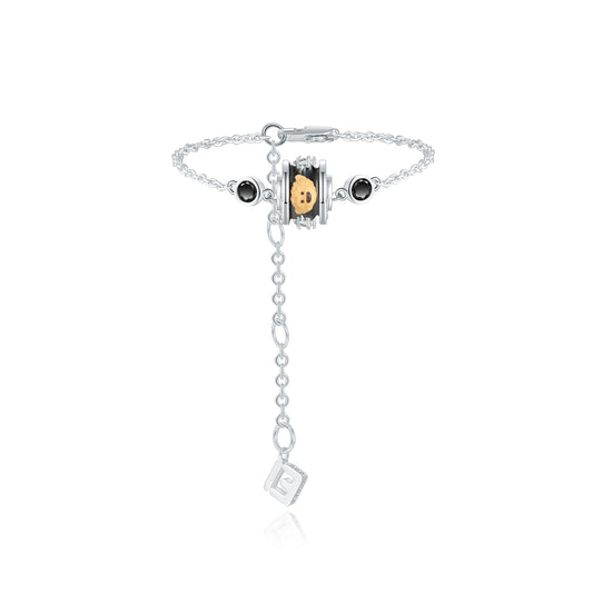 13DE MARZO Zircon Bear Bracelet in black and silver, featuring round-cut zircon stones for a chic and cute look.