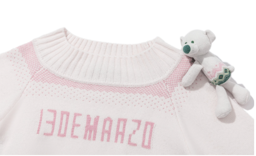 13DE MARZO Fair Isle Bear Off Shoulder Sweater Beige - 13DE MARZO