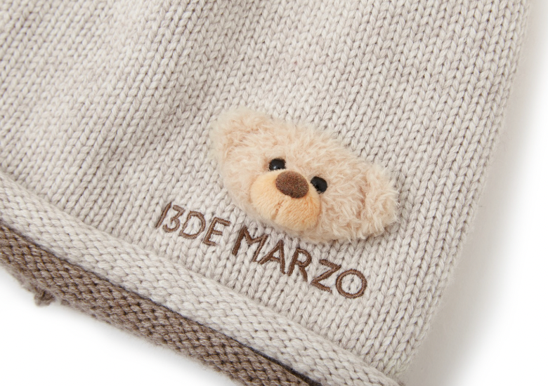 13DE MARZO Doozoo Slouchy Beanie Almond - 13DE MARZO