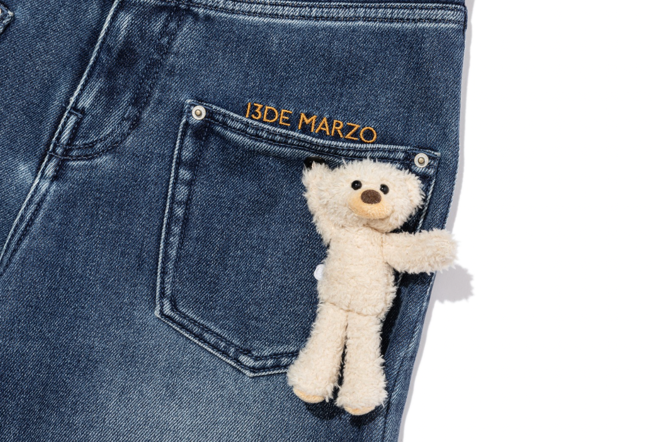 13DE MARZO Bear Brushed Relaxed Jeans Blue - 13DE MARZO
