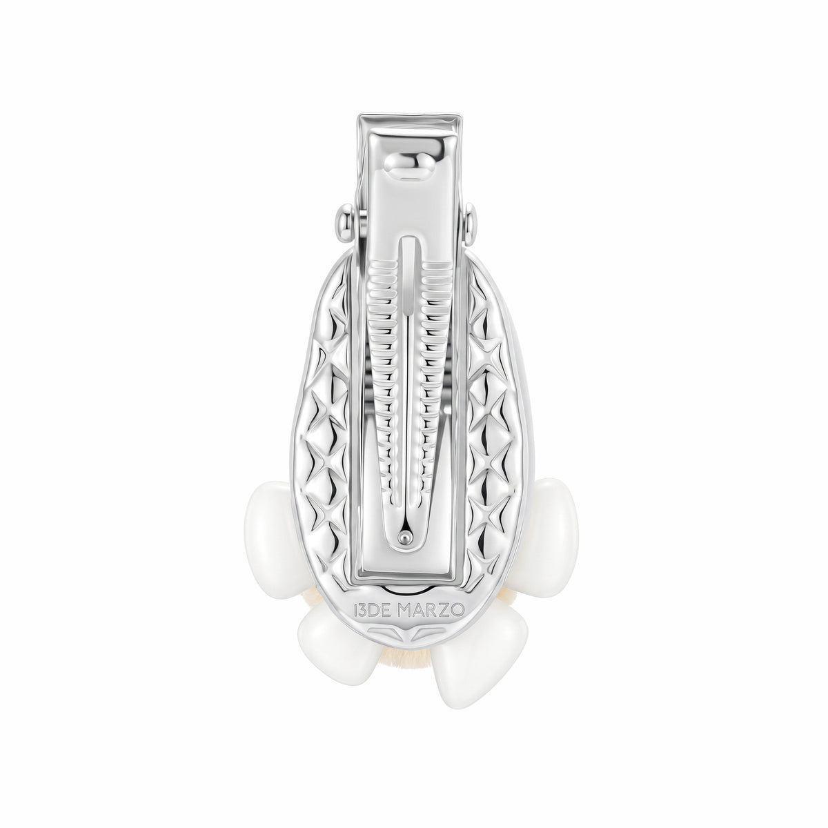 13DE MARZO Shoe Bow Bear Hair Clip White