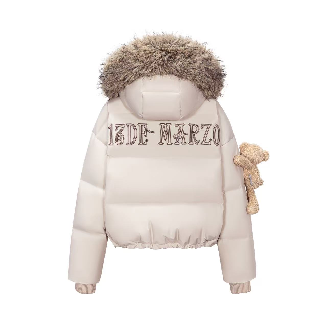 13DE MARZO｜Bear Fuzzy Hood Down Jacket Almond