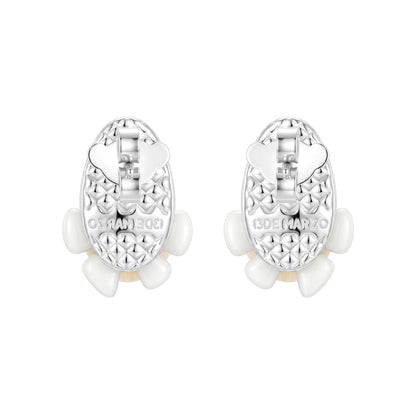 13DE MARZO Shoe Bow Bear Stud Earrings White