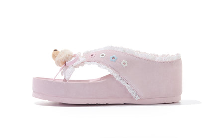 13DE MARZO Mini Bear Lace Trimmed Flip Flops Pink