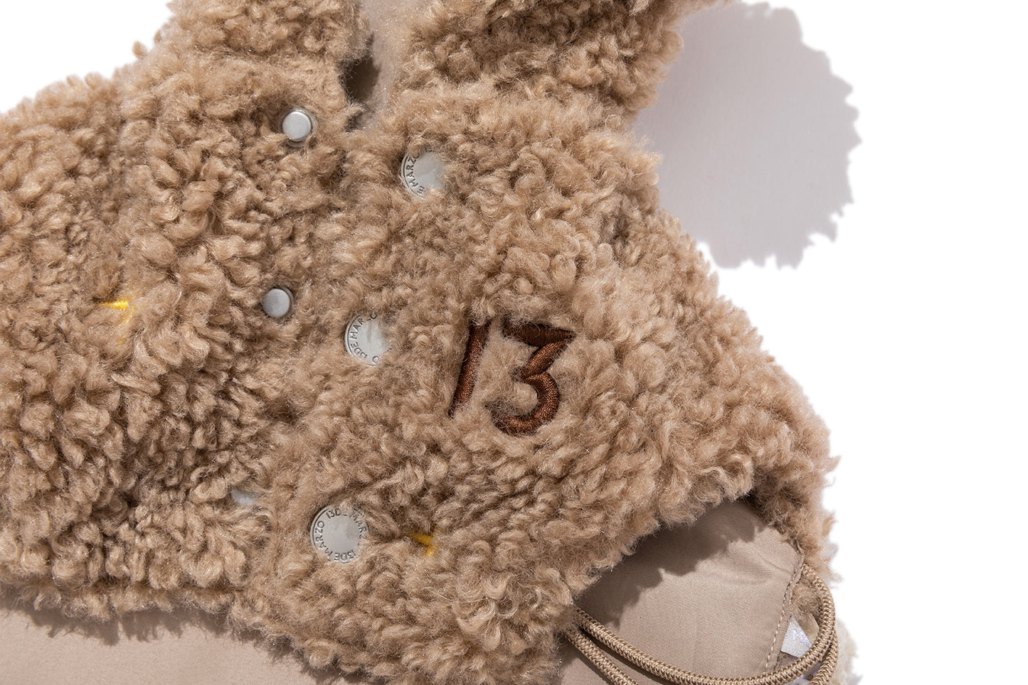 13DE MARZO ToBeMarzoBear Pet Cape Brown