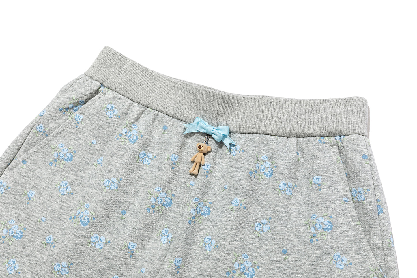 13DE MARZO Floral Print Sweatpants Shorts Grey