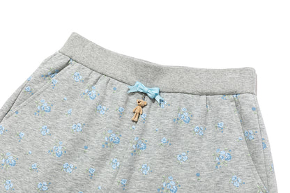 13DE MARZO Floral Print Sweatpants Shorts Grey