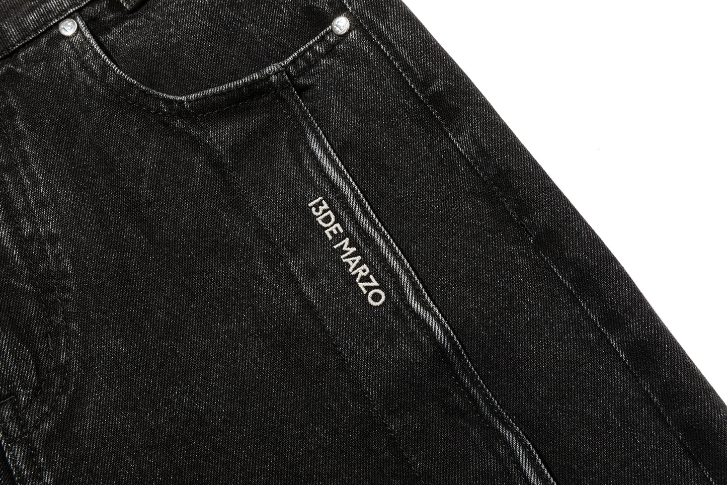 13DE MARZO Bear Fork Crinkle Jeans