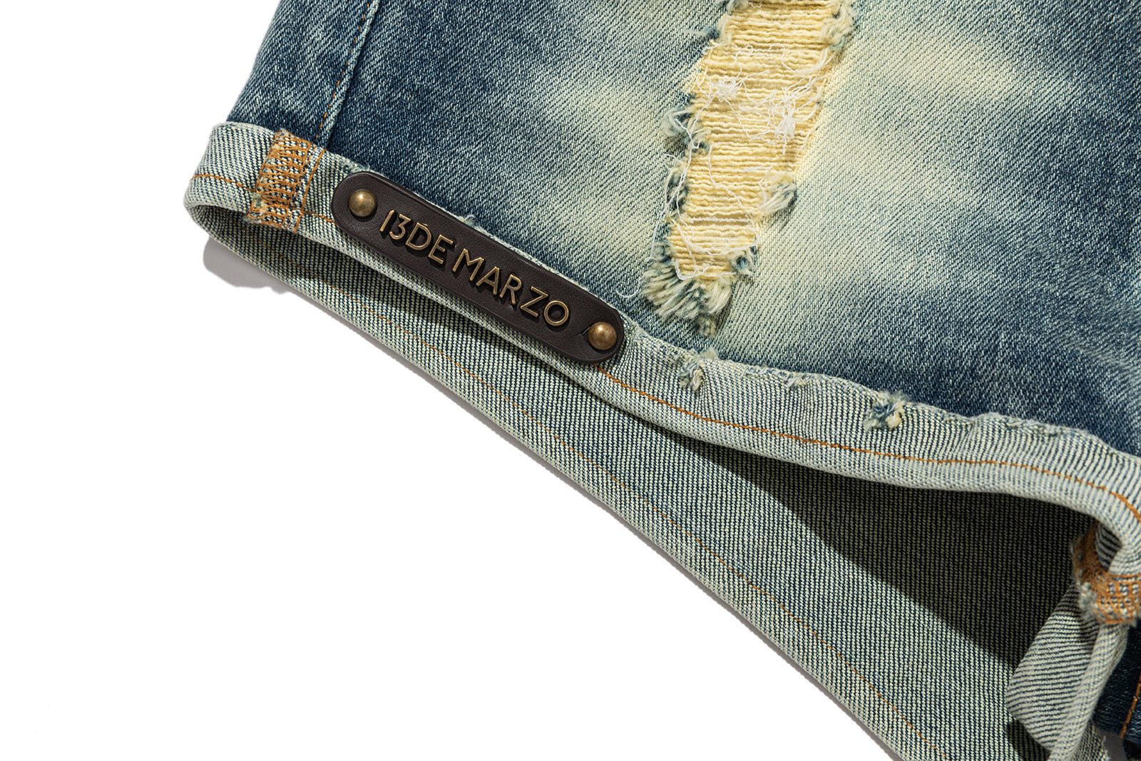 13DE MARZO Metal Waist Chain Jorts - 13DE MARZO