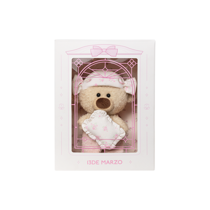 13DE MARZO Hugging Bear