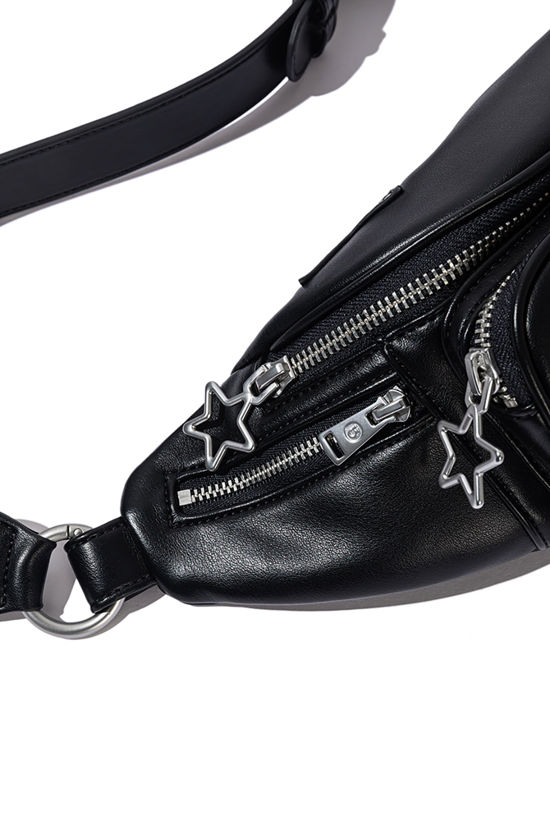 13DE MARZO Star Bear Belt Bag