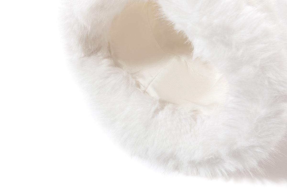 13DE MARZO Snow Bear Bucket Hat White - 13DE MARZO