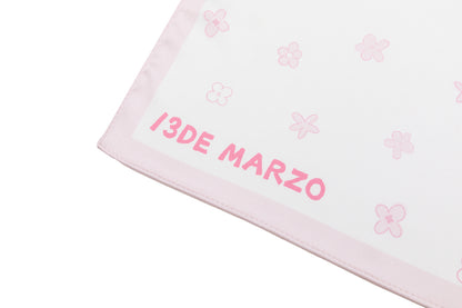 13DE MARZO Floral Room Bear Scarf