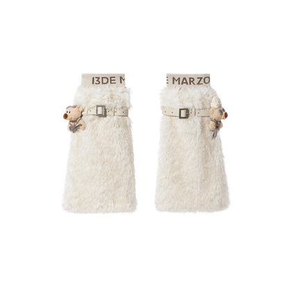 13DE MARZO Rolling Stones Faux Fur Leg Warmer Beige