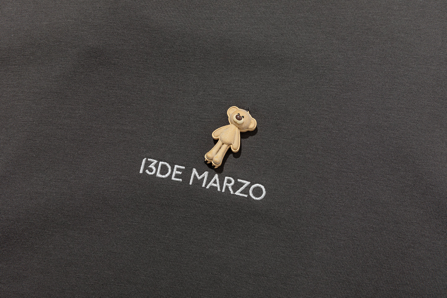 13DE MARZO Mini Flocked Bear T-shirt Dark Grey - 13DE MARZO