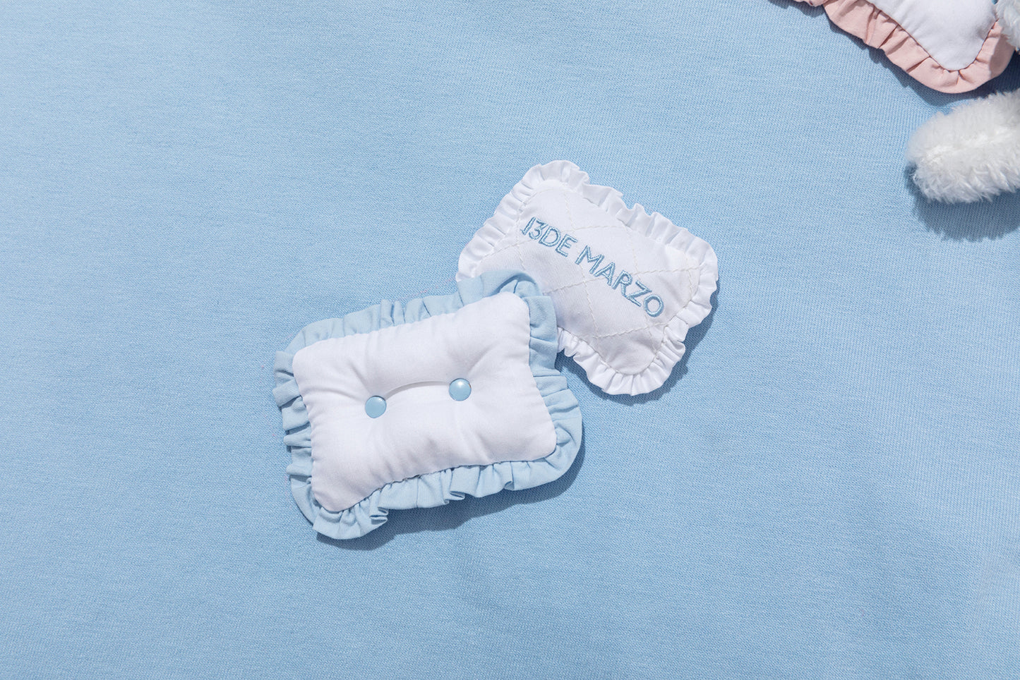 13DE MARZO Nighty Night Bear Pillow Oversized T-shirt Blue