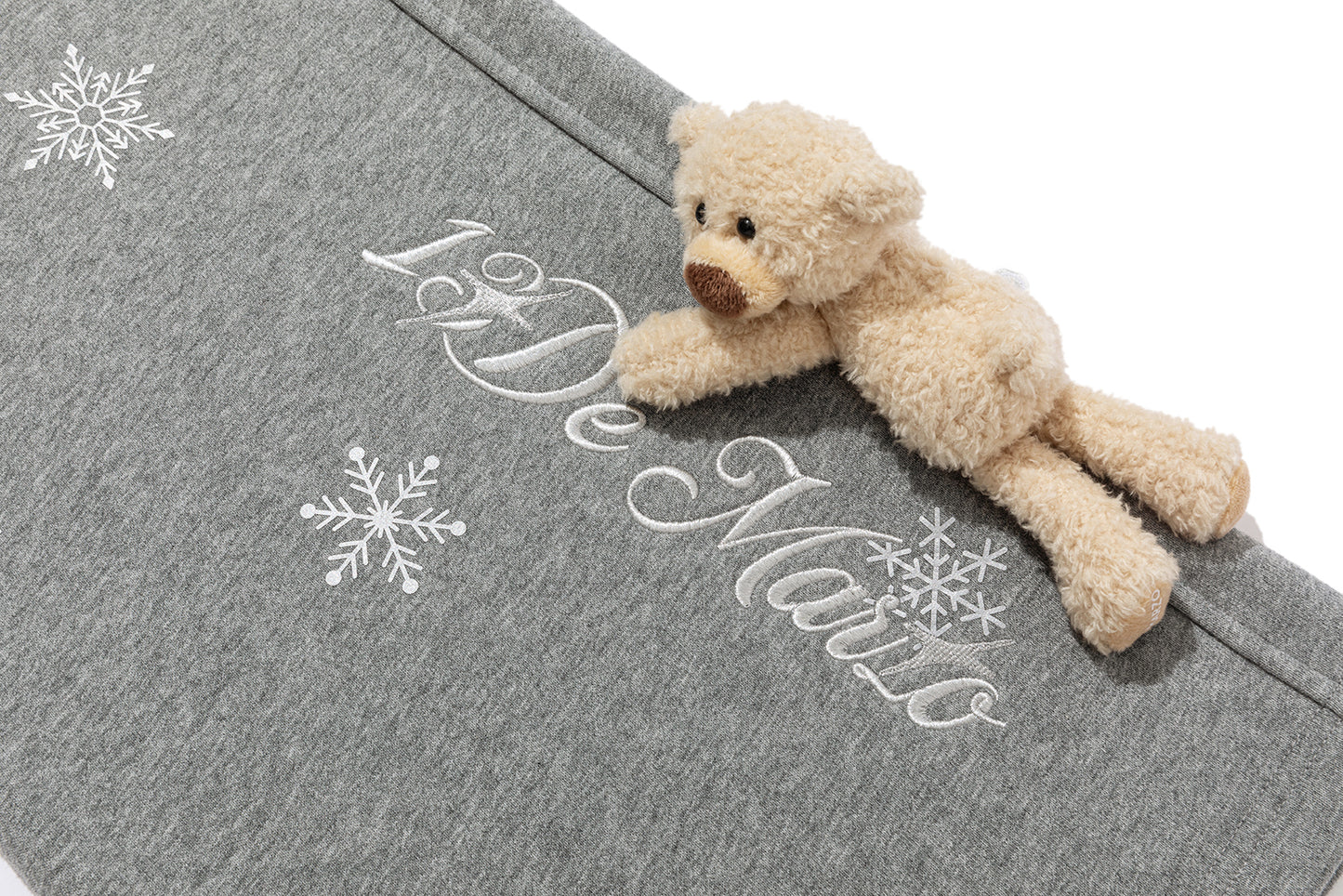 13DE MARZO Snow Bear Micro Flare Sweatpants Grey