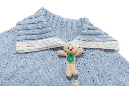 13DE MARZO Button Bear Slant Collar Sweater Blue