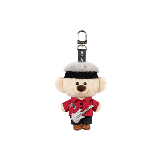 13DE MARZO Guitarist Bear