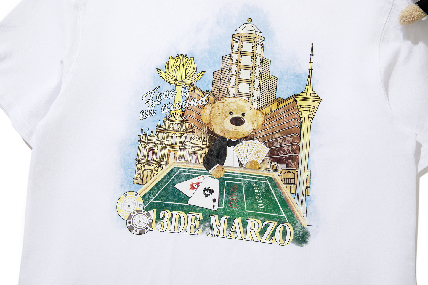 13DE MARZO Bear Macau Resort T-shirt White