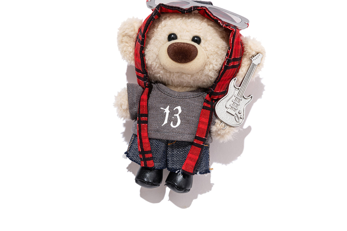 13DE MARZO  Bassplayer Bear