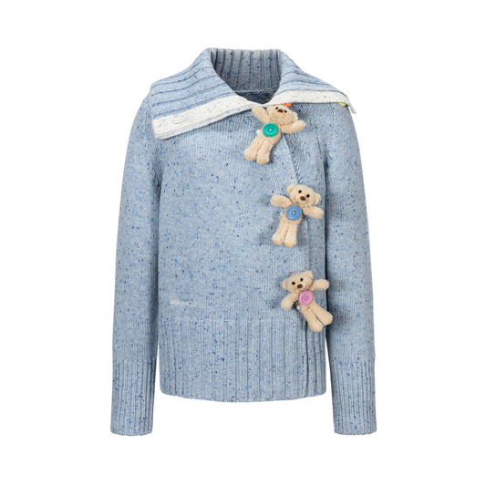 13DE MARZO Button Bear Slant Collar Sweater Blue
