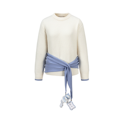 13DE MARZO Marzo Valley Cape Sweater White