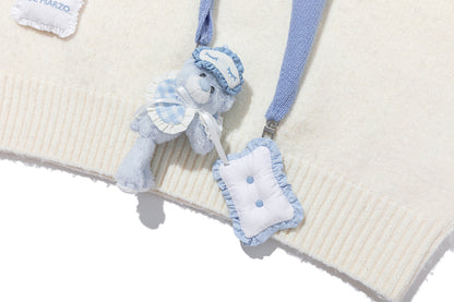 13DE MARZO Marzo Valley Cape Sweater White