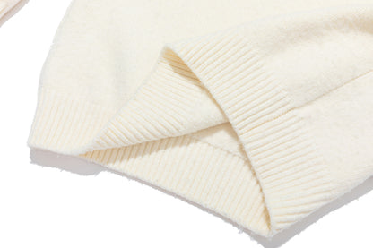 13DE MARZO Marzo Valley Cape Sweater White