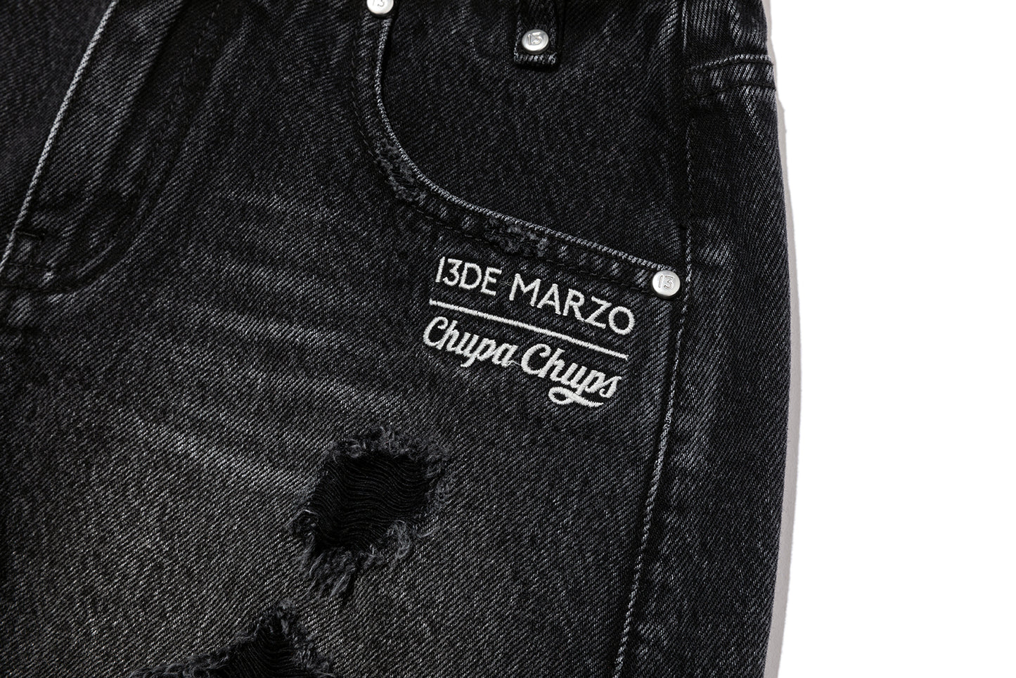 13DE MARZO Lollipop Distressed Denim Shorts Black - 13DE MARZO