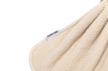 13DE MARZO Bear Hand Towel