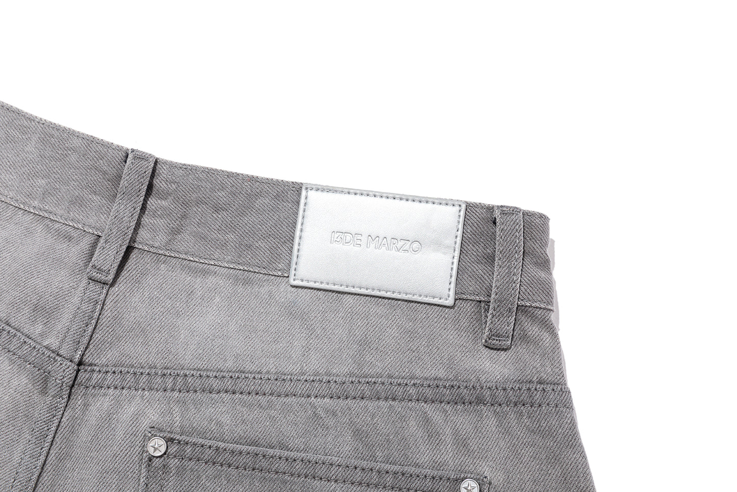 13DE MARZO Star Embellished Cropped Jeans Grey