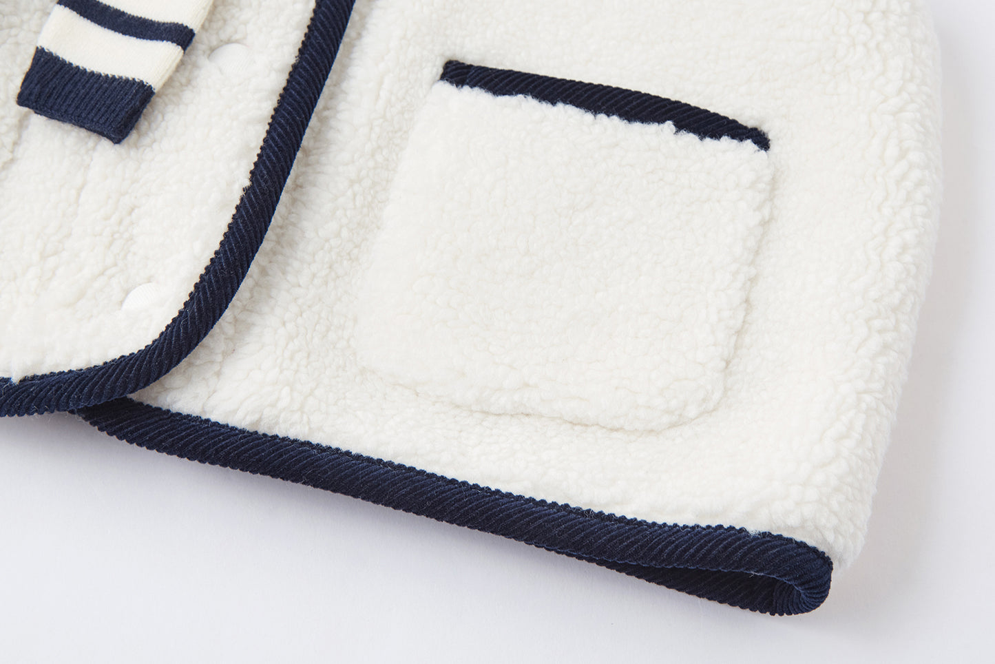 13DE MARZO BabyBear Sailor Collar Shearling Vest