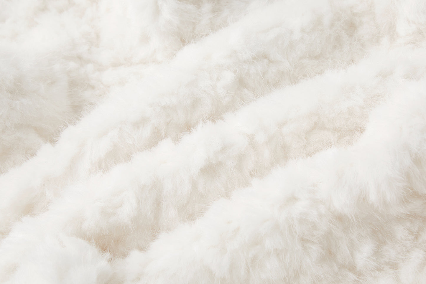 13DE MARZO BabyBear Shearling Plush Vest