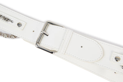 13DE MARZO Hook Buckle Belt Bag White