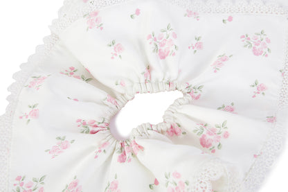 13DE MARZO Floral Print Scrunchie with Hanky