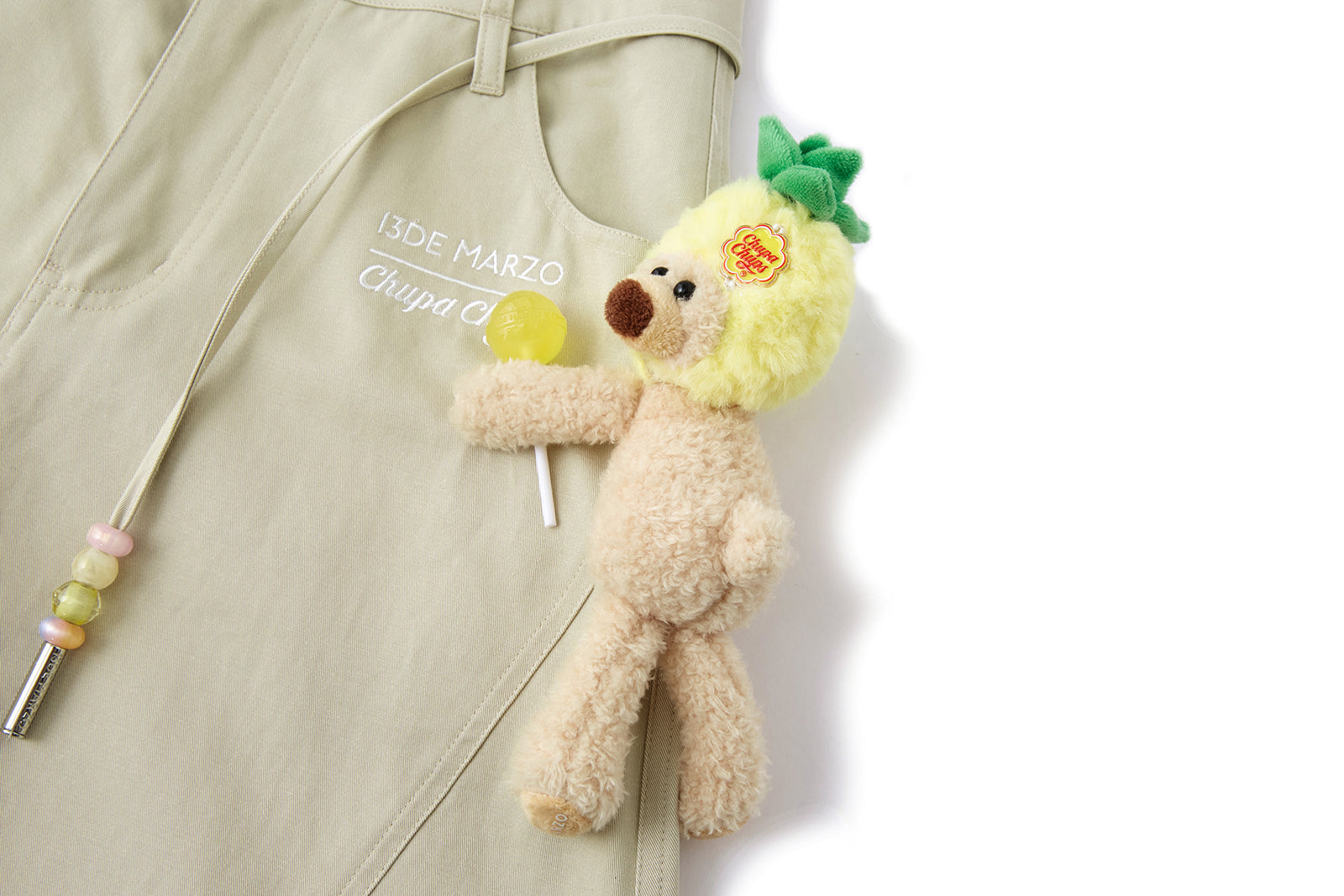 13DE MARZO Curved-Hem Cargo Pants Khaki - 13DE MARZO